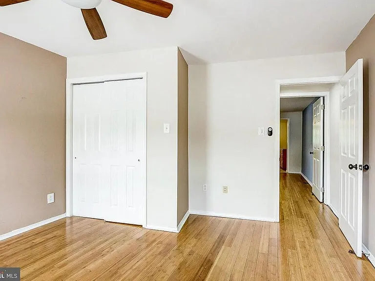 4447 Baker St — Photo 8