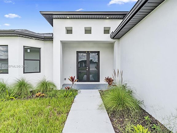 4th image of 2601 Karen Cir