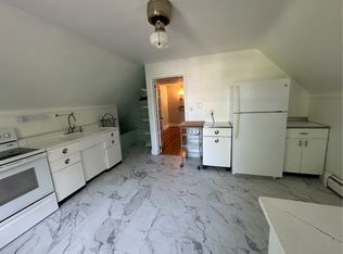 88 Willow, Somerville, MA 02144