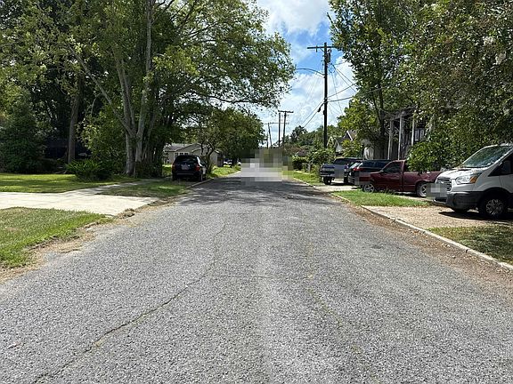 4th image of 2114 North Blvd