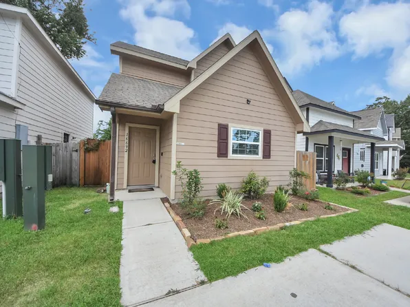 16692 E Ivanhoe, Montgomery, TX 77316