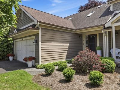 1017 Hillsboro Cove Cir, Webster, NY, 14580