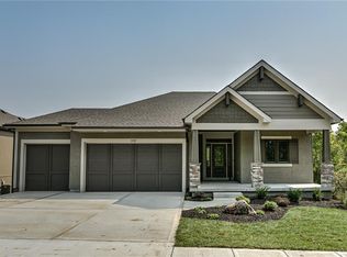 2411 W 177th Ter, Overland Park, KS 66085