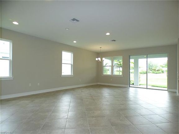 3rd image of 14641 Tropical Dr