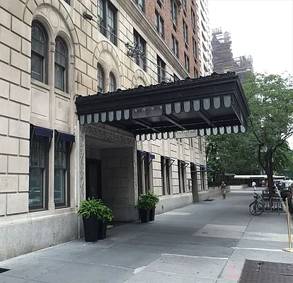 Sold by Corcoran | media 25