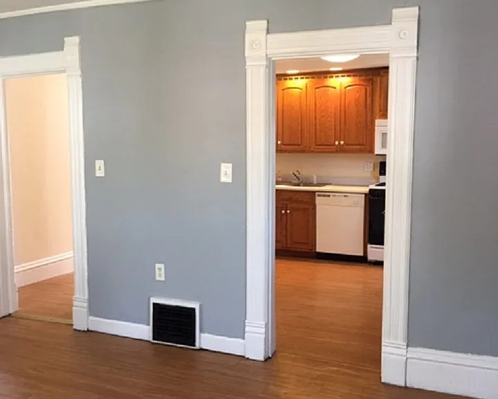 915 8th Avenue Ct #2 — Photo 2