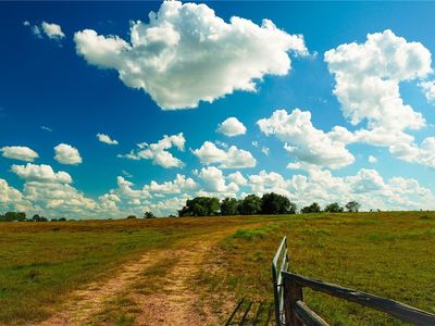 1432 N Knezek Rd, Flatonia, TX, 78941