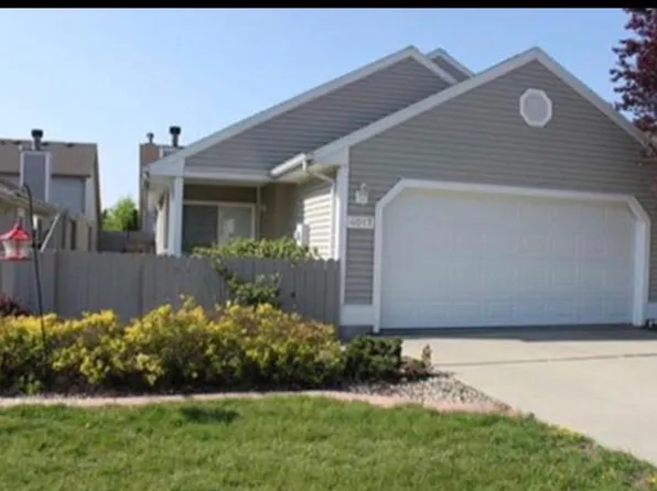4005 Balmoral Dr #4005, Champaign, IL 61822