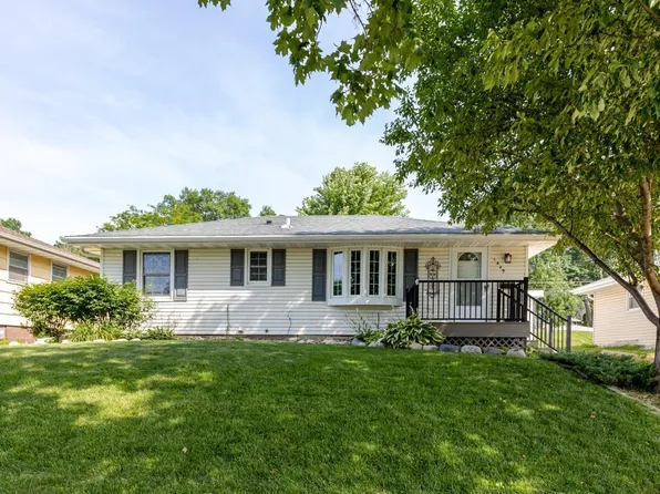 1449 Cascade St NW, Rochester, MN 55901