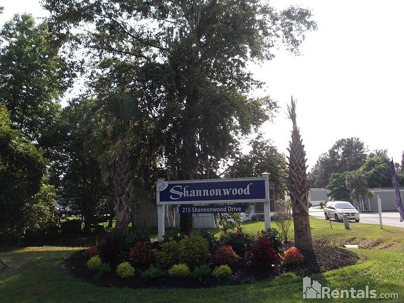 2nd image of 414 Birchwood Dr