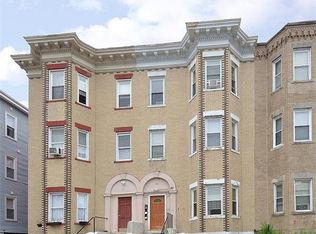 11 Forbes St #3, Jamaica Plain, MA 02130