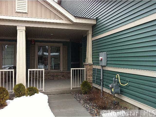 1st image of 3305E 126th Lane NE