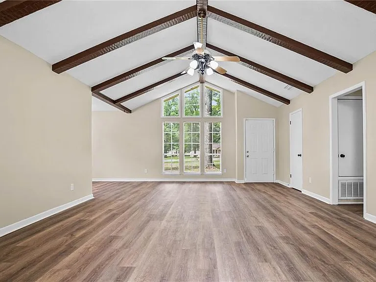 5417 Quail Run E — Photo 4