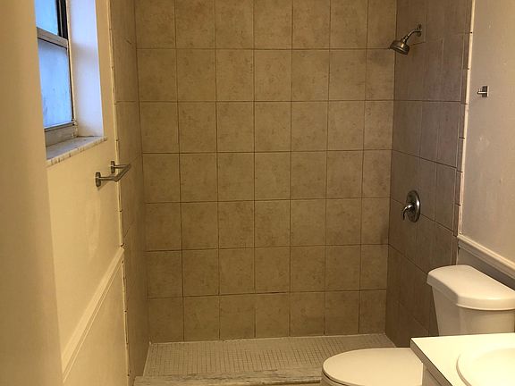 5th image of 3413 Melody Cir