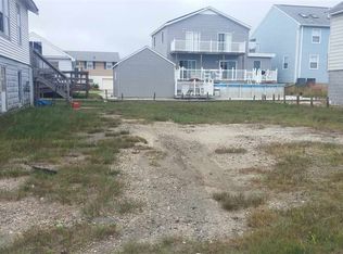 4 J Ave, West Wildwood, NJ 08260