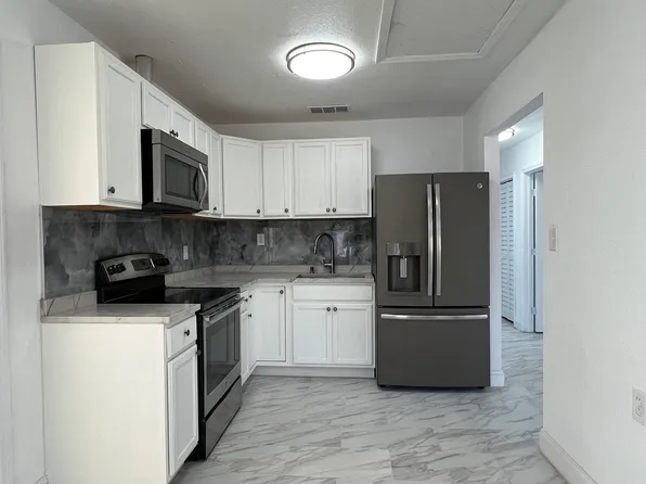 7710 Deleuil Ave, Tampa, FL 33610