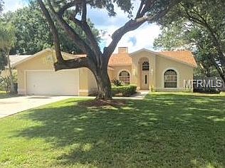1st image of 348 Vineyard Dr