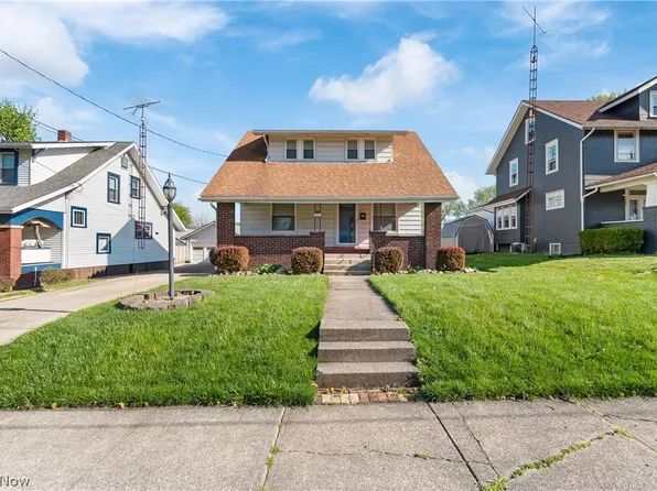 881 W College Rd, Alliance, OH 44601