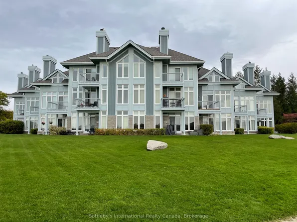 871 Suncrest Cir, Collingwood, ON L9Y 5C7