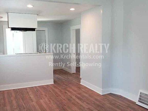 2nd image of 30 1st Ave #1