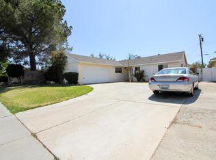 38515 35th St E, Palmdale, CA 93550