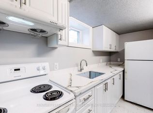 47 Sherwood Ave #BASEMENT, Toronto, ON M1R1N4