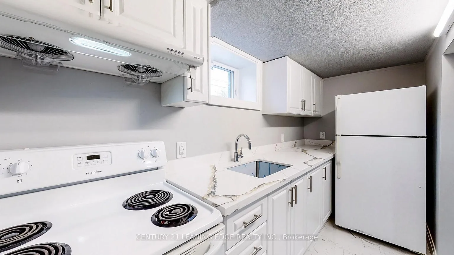 47 Sherwood Ave #Basement photo 1