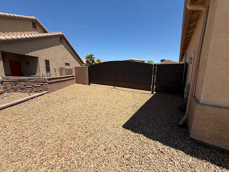 1797 E Alder Cir — Photo 27