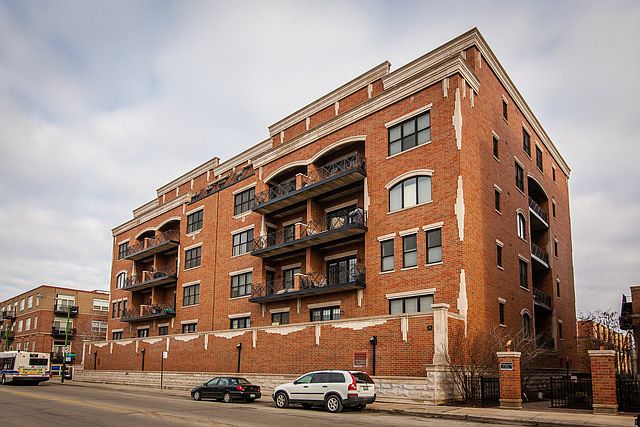 1st image of 2801 N Oakley Ave APT 502