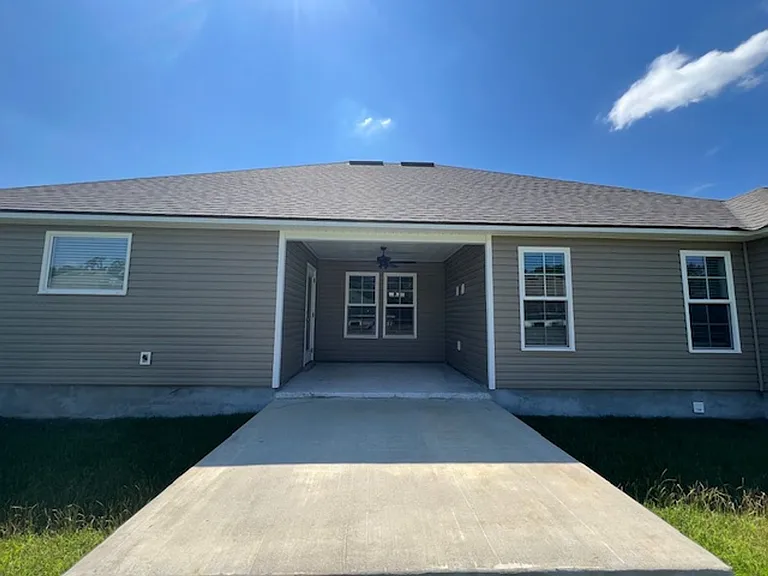 3912 Duke Ct — Photo 17