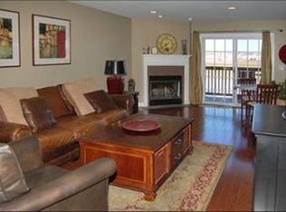 262 W Fairview Way, Palatine, IL 60067