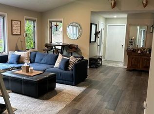 2130 Hammond Pl E, Traverse City, MI 49686