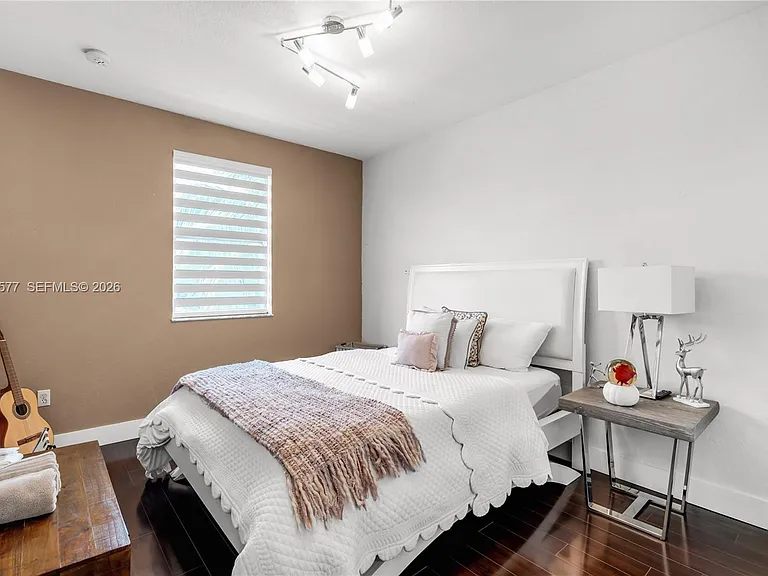 15011 SW 11th St — Photo 33