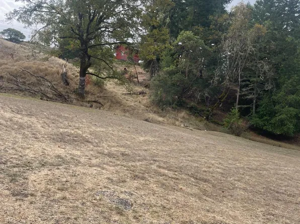 25741 - 25751 Porro Court, Willits, CA 95490