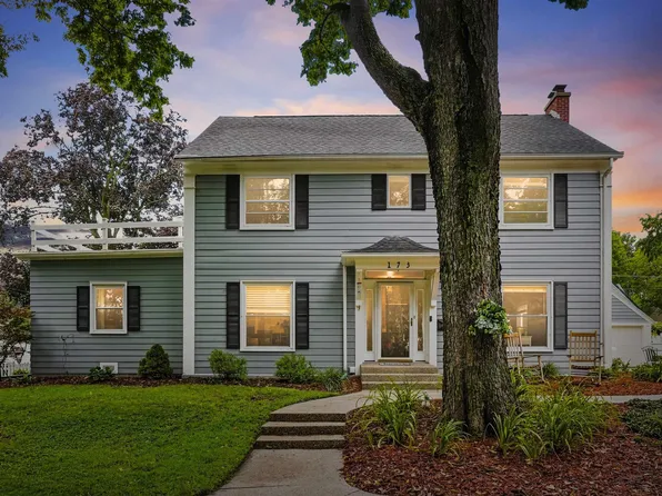 173 Graceline Blvd, Waterloo, IA 50701