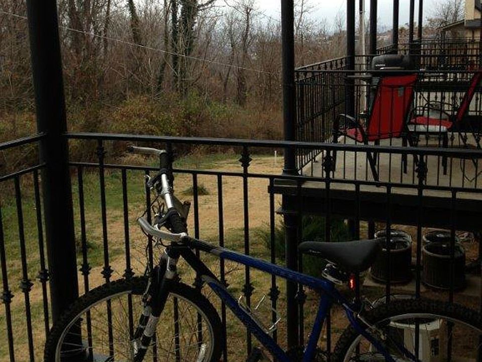 1st image of 18 N Olive Ave APT 305