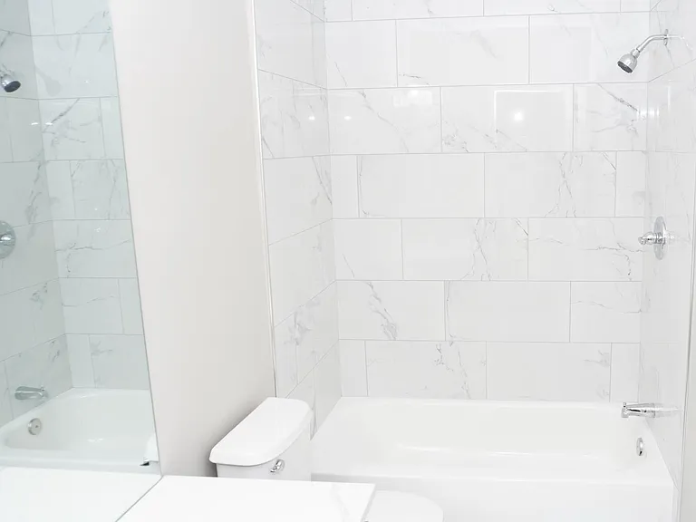 14882 Geranium Ct — Photo 30
