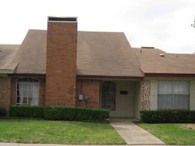 2004 Towngate Dr, Garland, TX, 75041