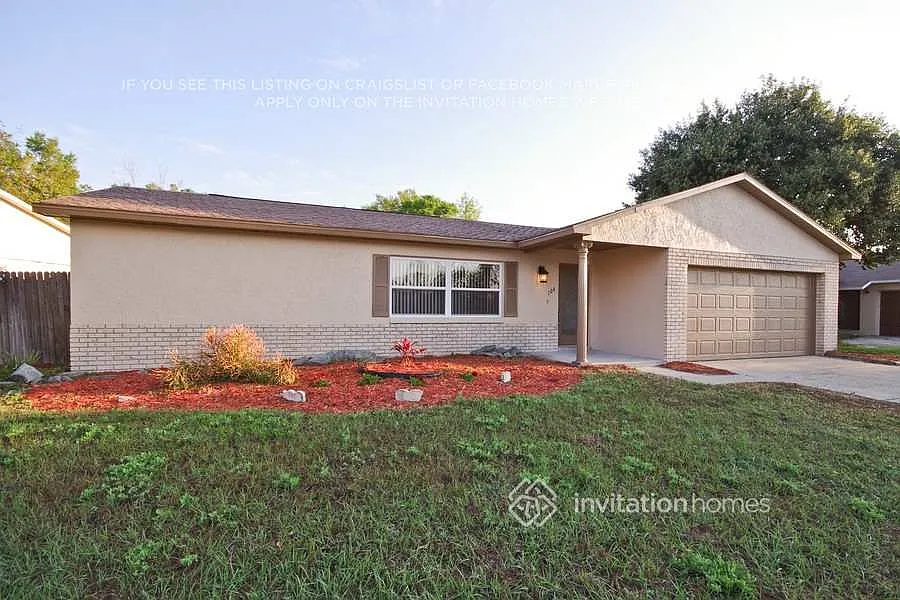 104 Woodfield Ct Sanford, FL 32773 — Photo 2