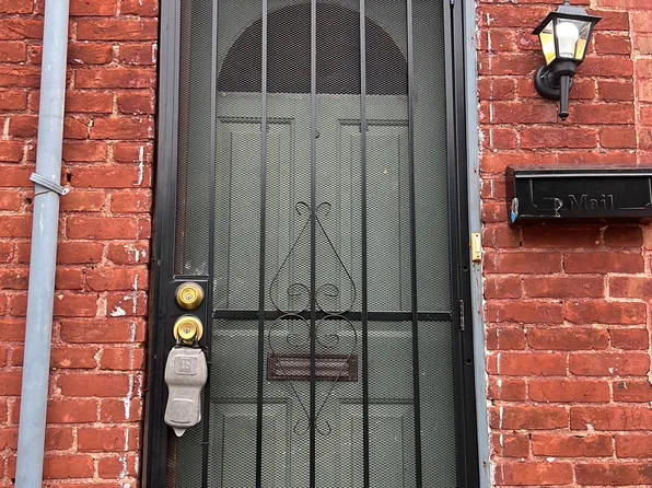 1956 W Fayette St, Baltimore, MD 21223