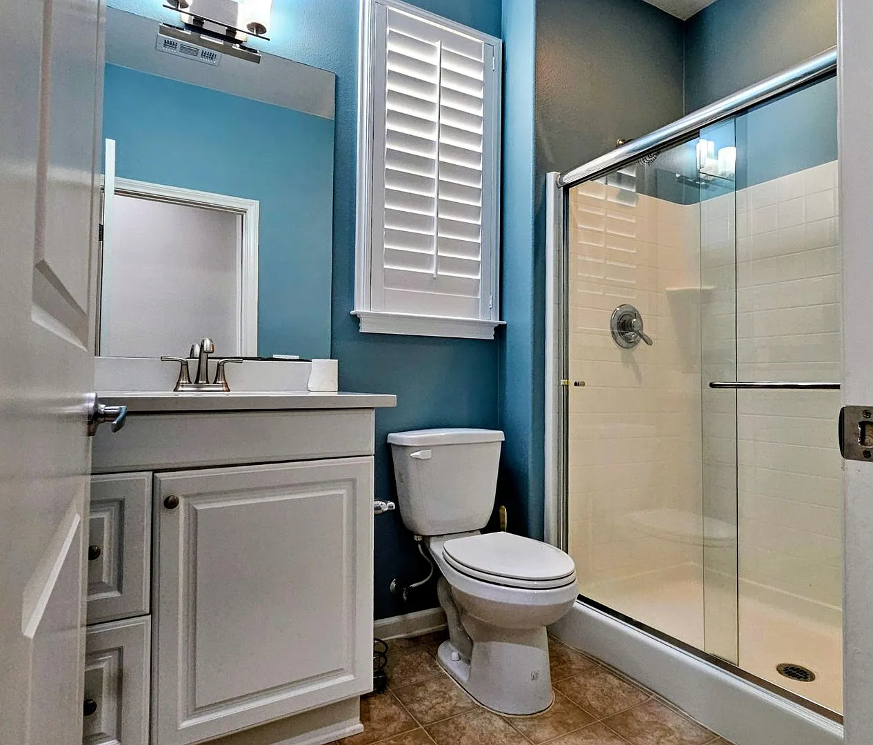 5093 S McCleve Way W Ontario 91762 (4 Bed / 3 Bath) — Photo 2