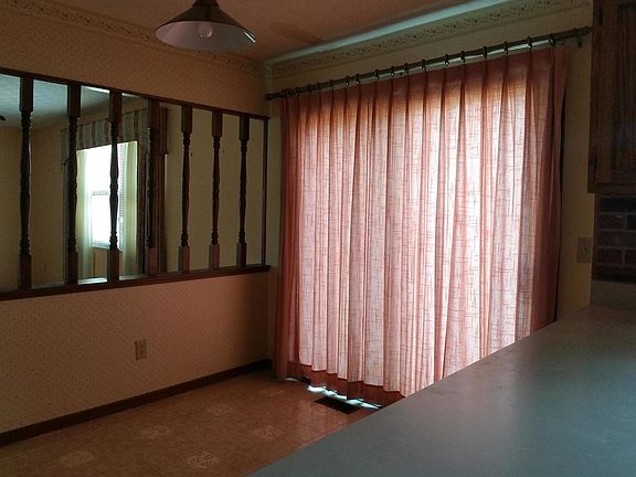2nd image of 266 Highmeadow Dr