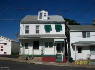 220 S Walnut St, Mount Carmel, PA