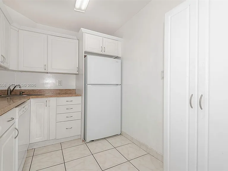 3101 Oakland Shores Dr #H105 — Photo 7