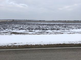 4895 Bell Rd, Minooka, IL 60447