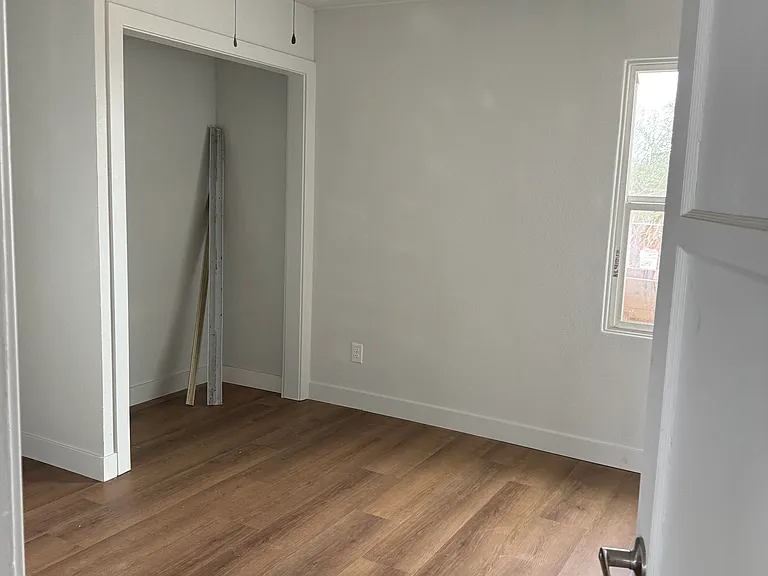 6205 Hughes St — Photo 5