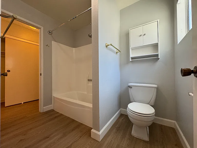 2154 Basswood Ct — Photo 18
