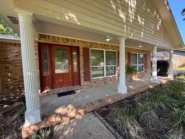 2450 Tronjo Cir, Pensacola, FL 32503