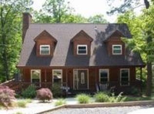 108 Dogwood Dr, Cross Junction, VA 22625