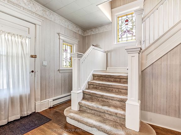 5th image of 63 Southwick St